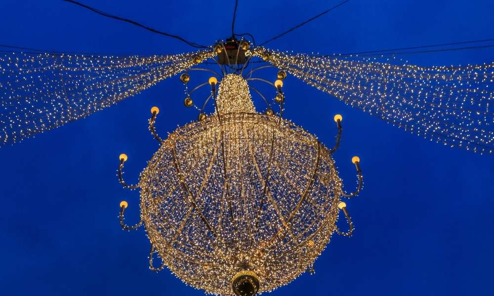 How to Decorate Chandelier For Christmas