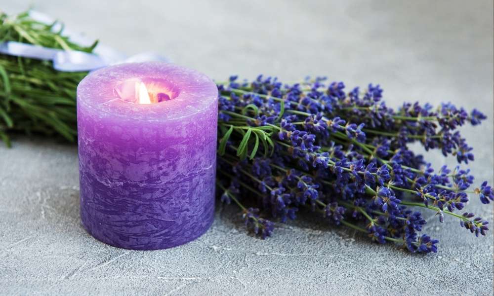 Make your home smell fresh with candles