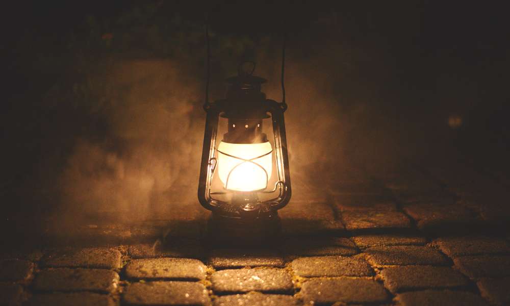 How Do oil Lamps Work